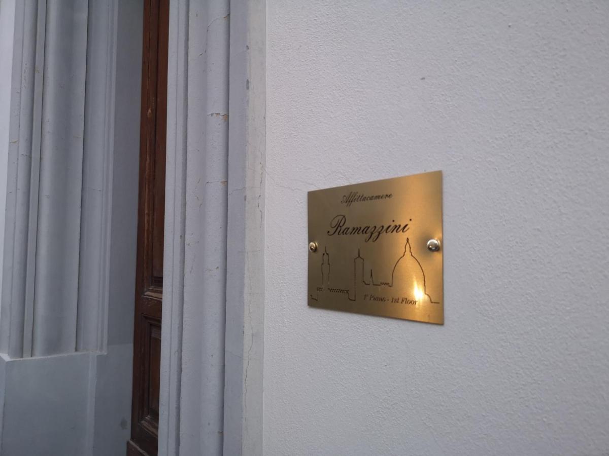 Affittacamere Ramazzini Florenz Exterior foto