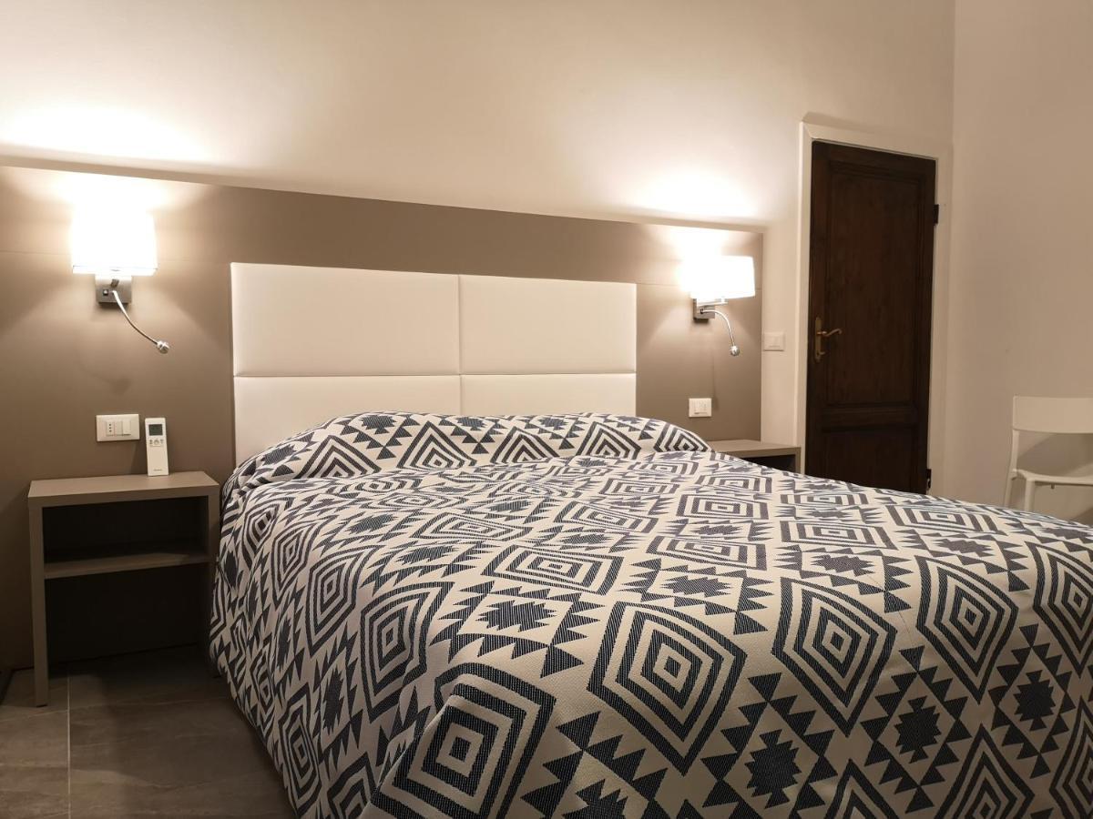 Affittacamere Ramazzini Florenz Exterior foto