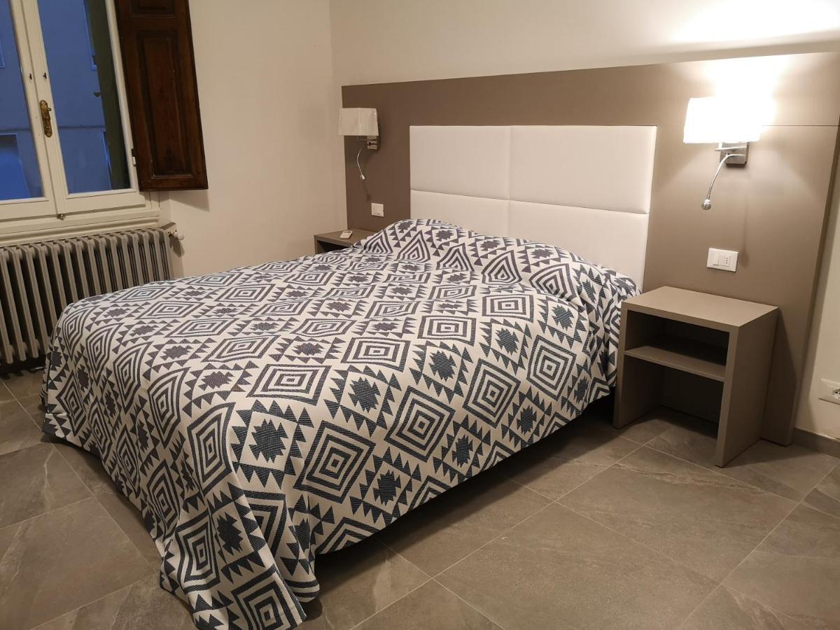 Affittacamere Ramazzini Florenz Exterior foto